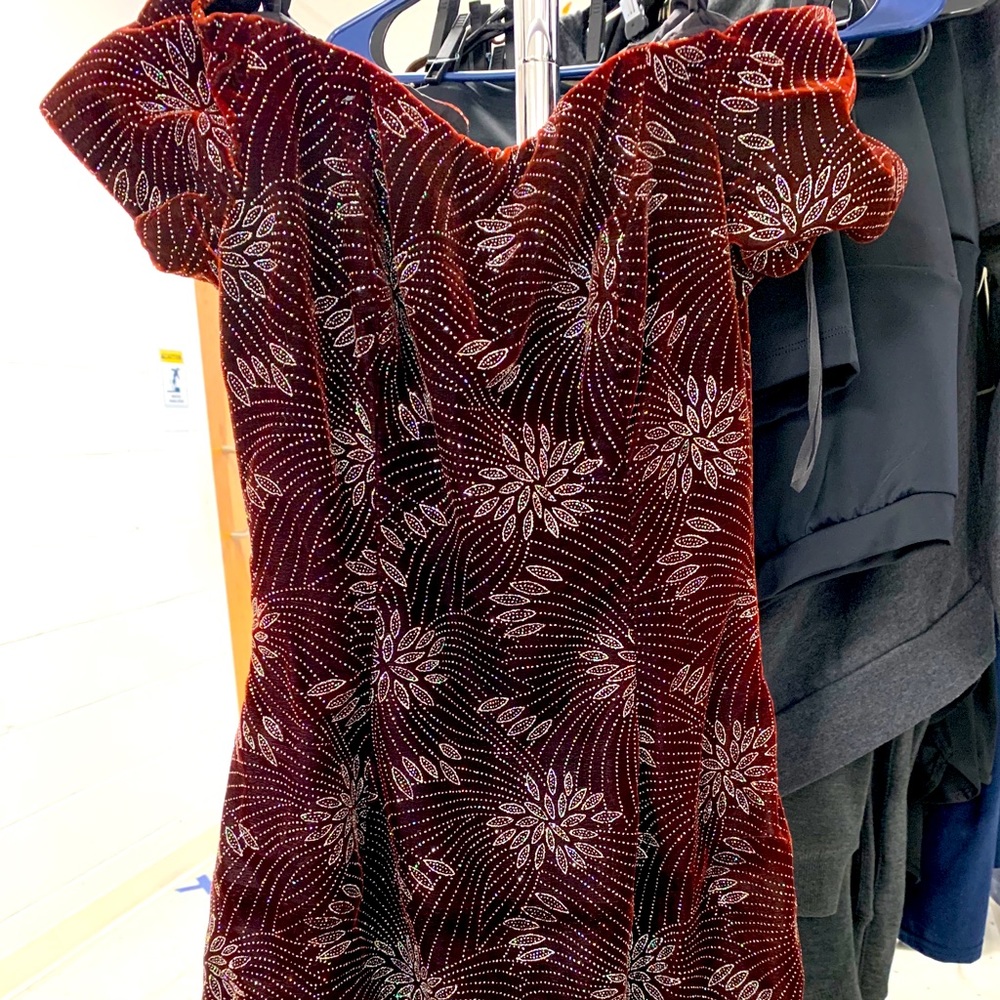 Vintage 80s velvet dress maroon